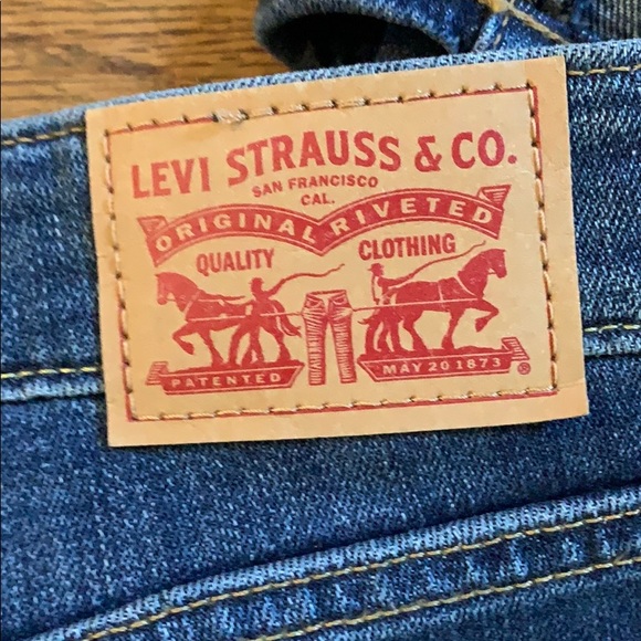 🌟Levi’s 721 High Rise Skinny, 28🌟 - Picture 7 of 11